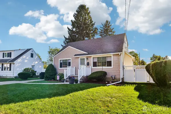 -13 Highview Road, East Brunswick, NJ 08816