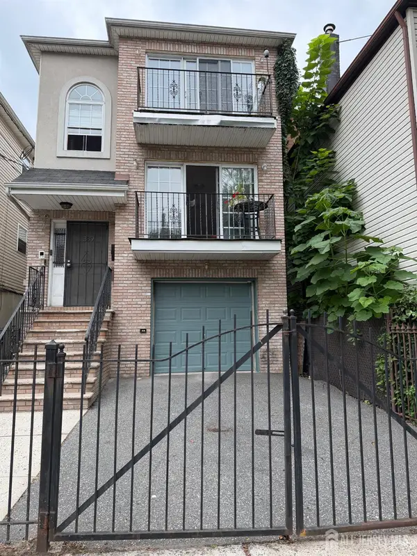 -389 21st Street, Irvington, NJ 07111