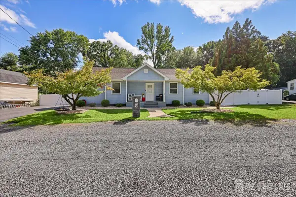 -6 Soden Lane, Old Bridge, NJ 08857