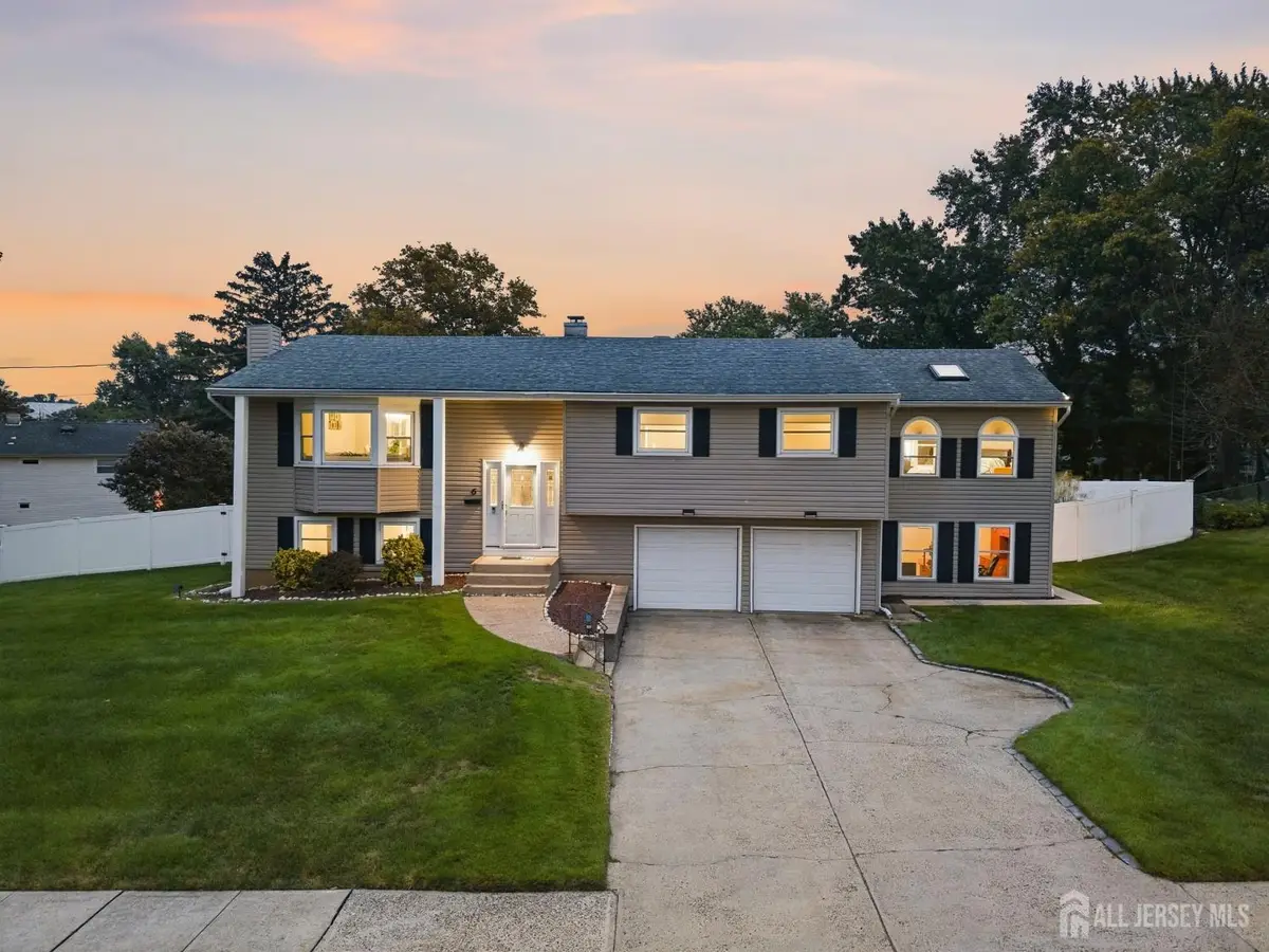 -6 Sherry Road, East Brunswick, NJ 08816 - #1