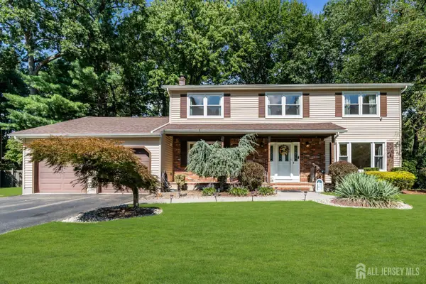 -6 Mount Court, East Brunswick, NJ 08816
