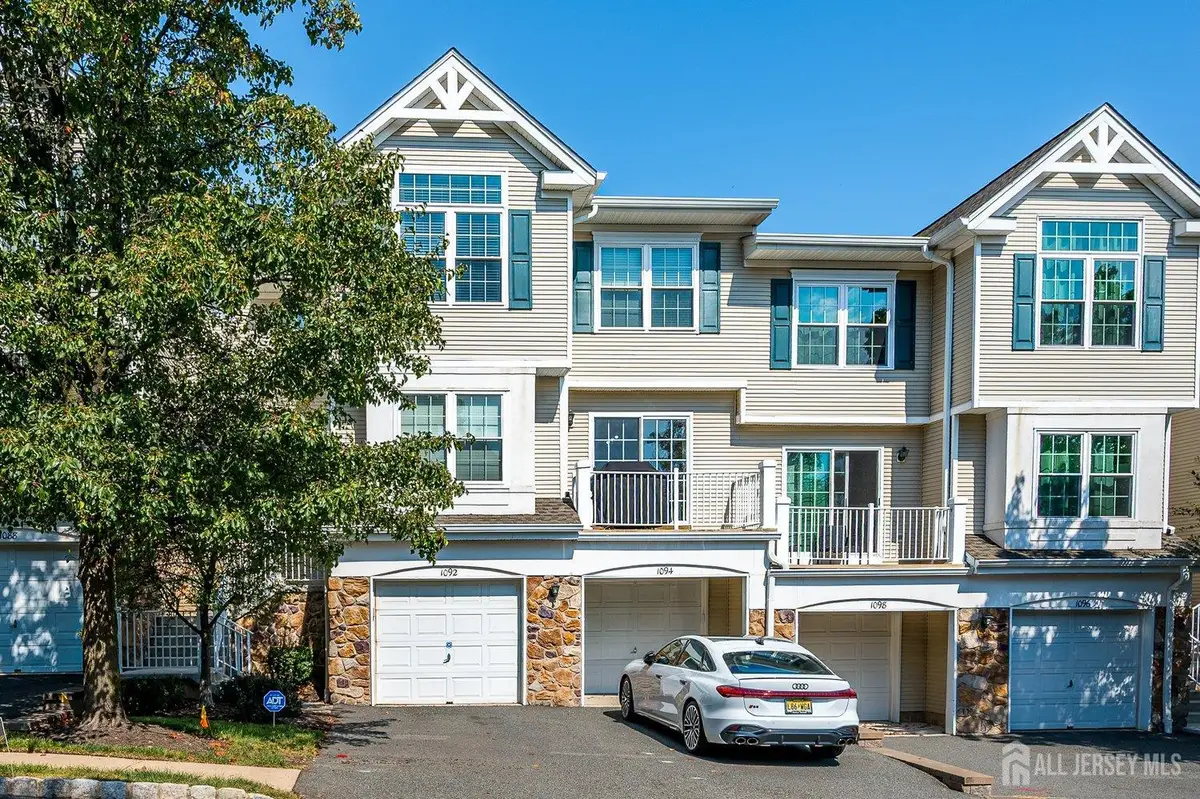 -1092 Shadowlawn Drive, Green Brook, NJ 08812 - #1