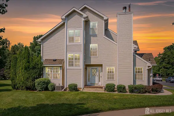 -15 Allison Court, South Brunswick, NJ 08852