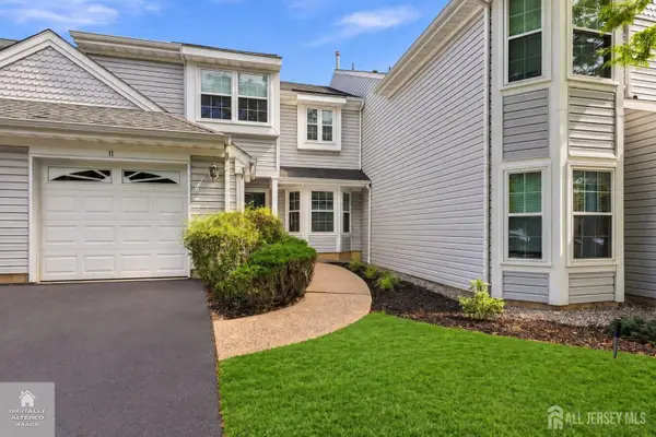 -11 Vreeland Court, Sayreville, NJ 08872