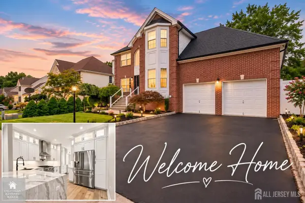 -39 Violet Circle, Howell, NJ 07731