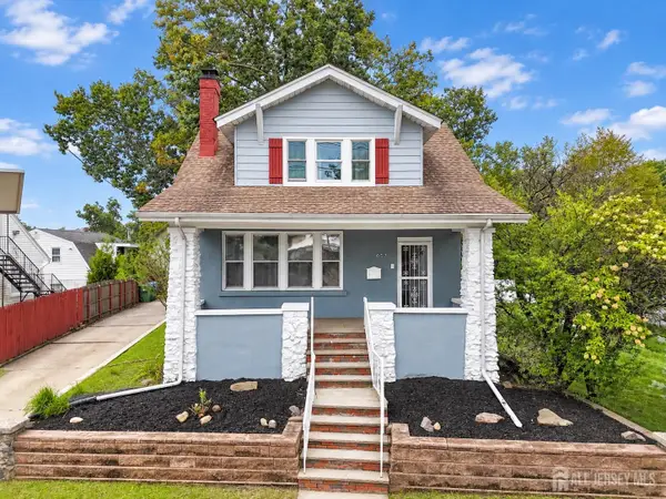 -657 Amboy Avenue, Edison, NJ 08837