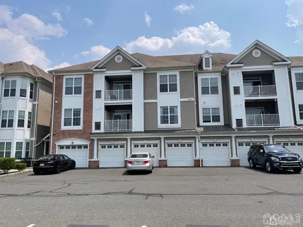 -3018 Edward Stec Boulevard, Edison, NJ 08837