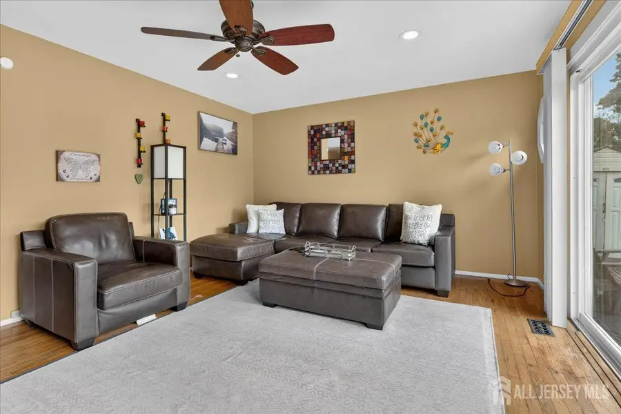 -11 Brown Court, Parlin, NJ 08859 - #3
