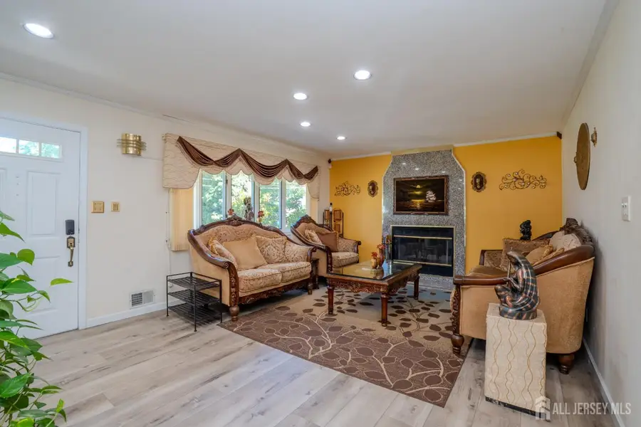 -2284 Polk Avenue, North Brunswick, NJ 08902 - #3