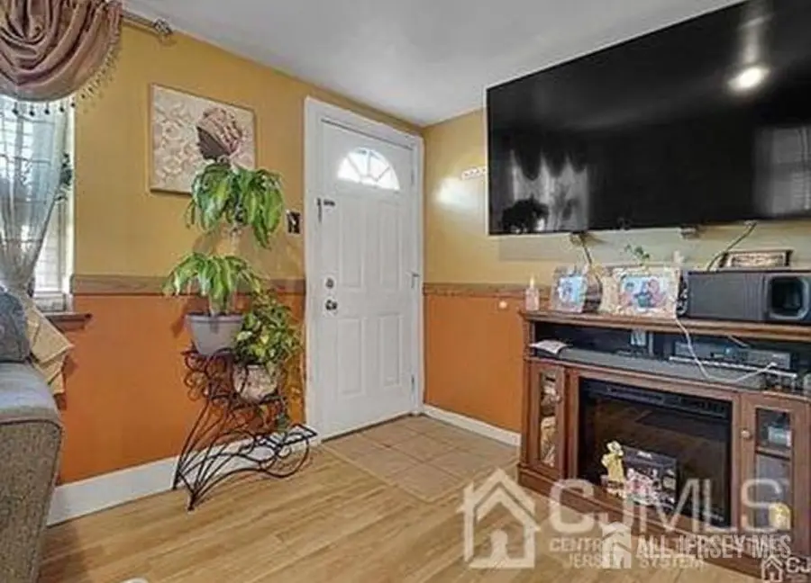 -1735 Holly Road, North Brunswick, NJ 08902 - #3