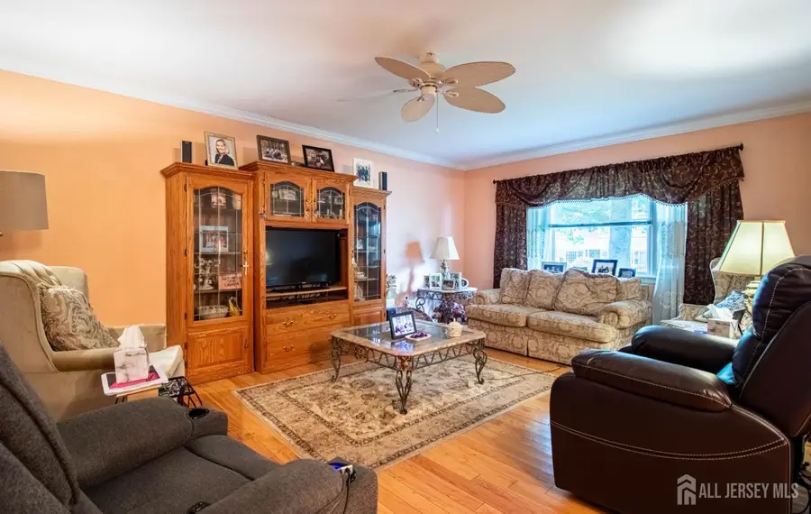 -221 Brook Drive, Milltown, NJ 08850 - #3