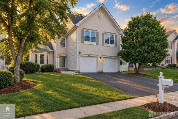 -48 Plantation Road, Whitehouse Station, NJ 08889