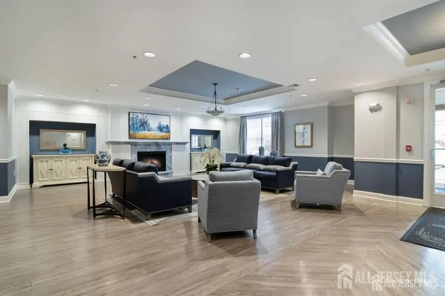 -323 Regency Place, Woodbridge, NJ 07095 - #2