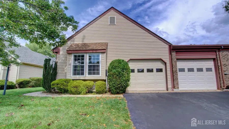 -4 Martin Van Buren Drive #B, Monroe, NJ 08831 - #3