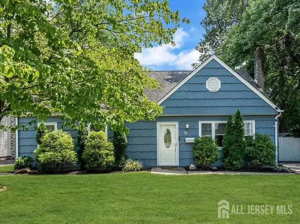 -76 Clifton Street, Edison, NJ 08817