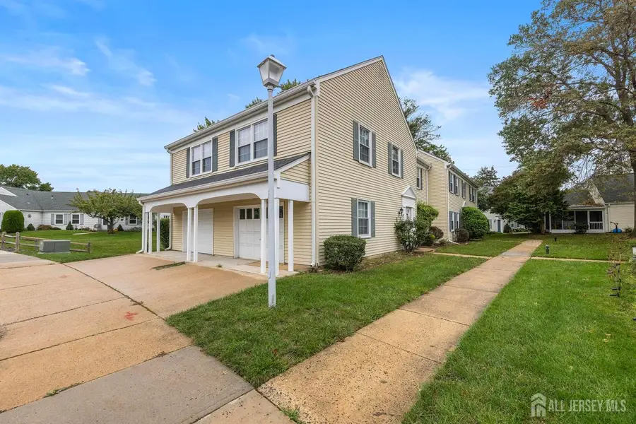 -420 Newport Way, Monroe, NJ 08831 - #2