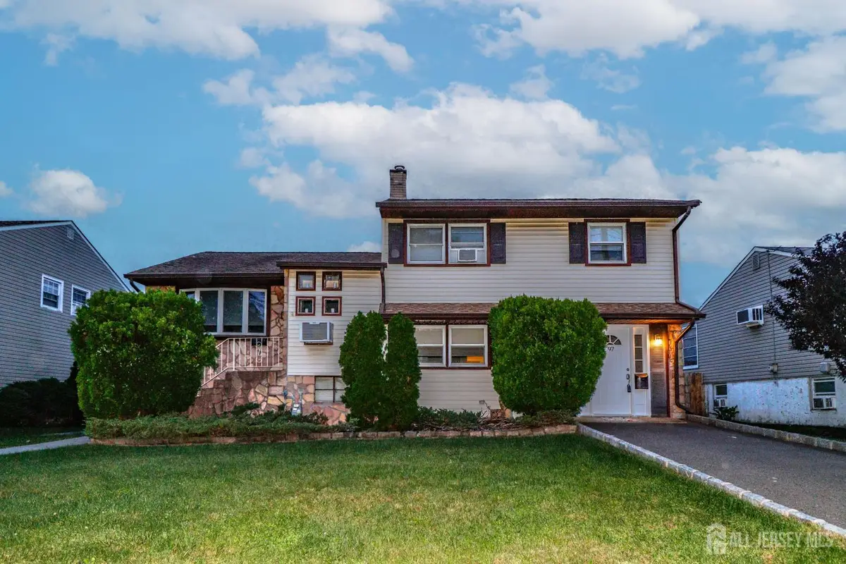 -97 Sterling Drive, Colonia, NJ 07067 - #1
