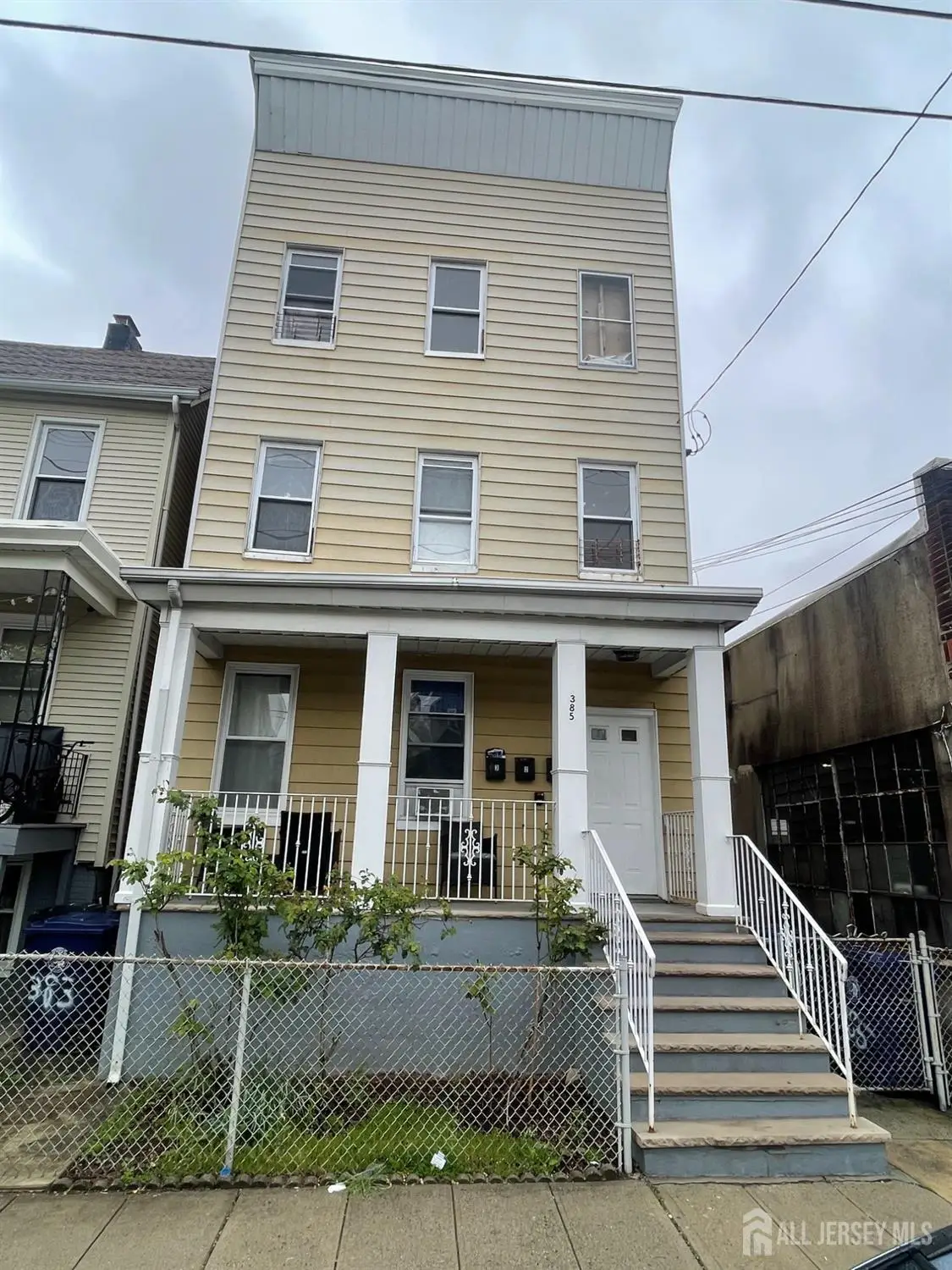 -385 Washington Street, Perth Amboy, NJ 08861 - #1