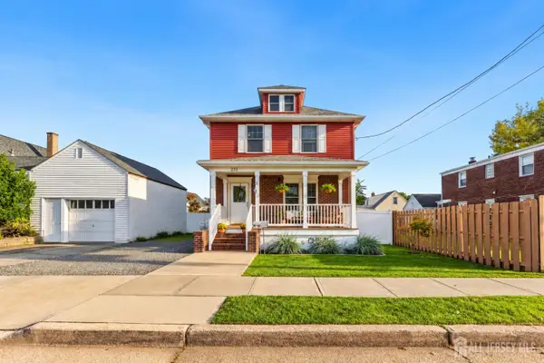 -233 Grove Street, Woodbridge Proper, NJ 0709
