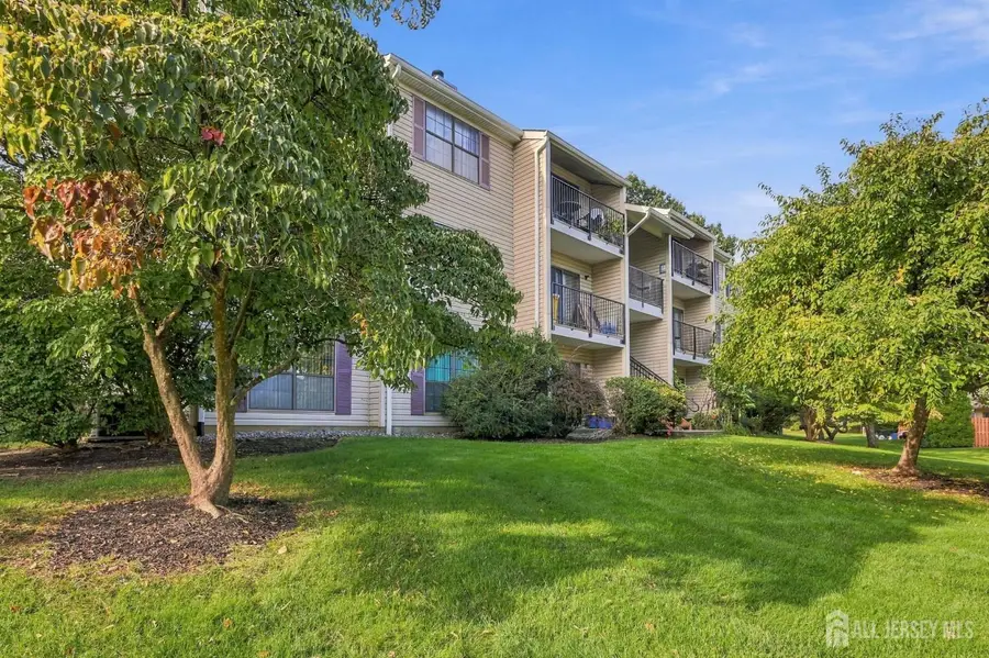 -401 Danbury Lane, East Brunswick, NJ 08816 - #2