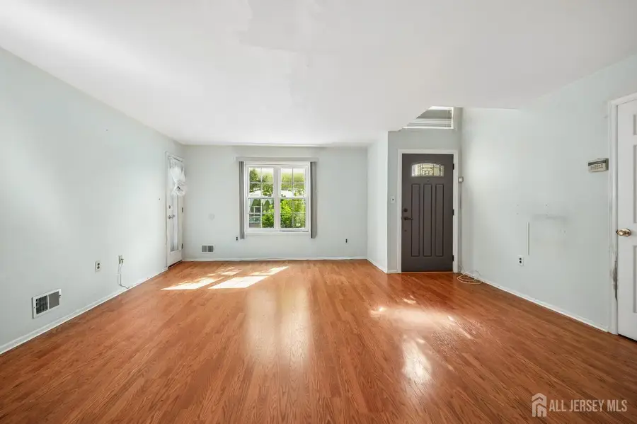 -905 Montague Avenue, Iselin, NJ 08830 - #2