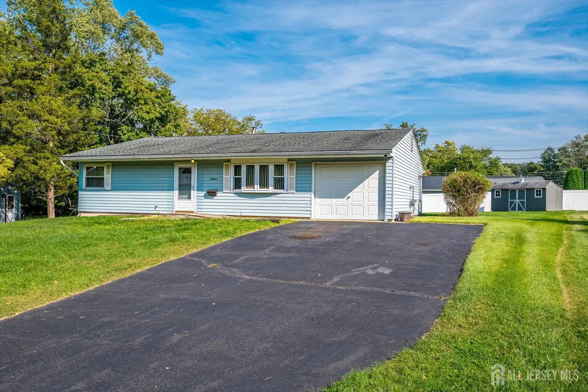 -14 Richford Road, Kendall Park, NJ 08824 - #1