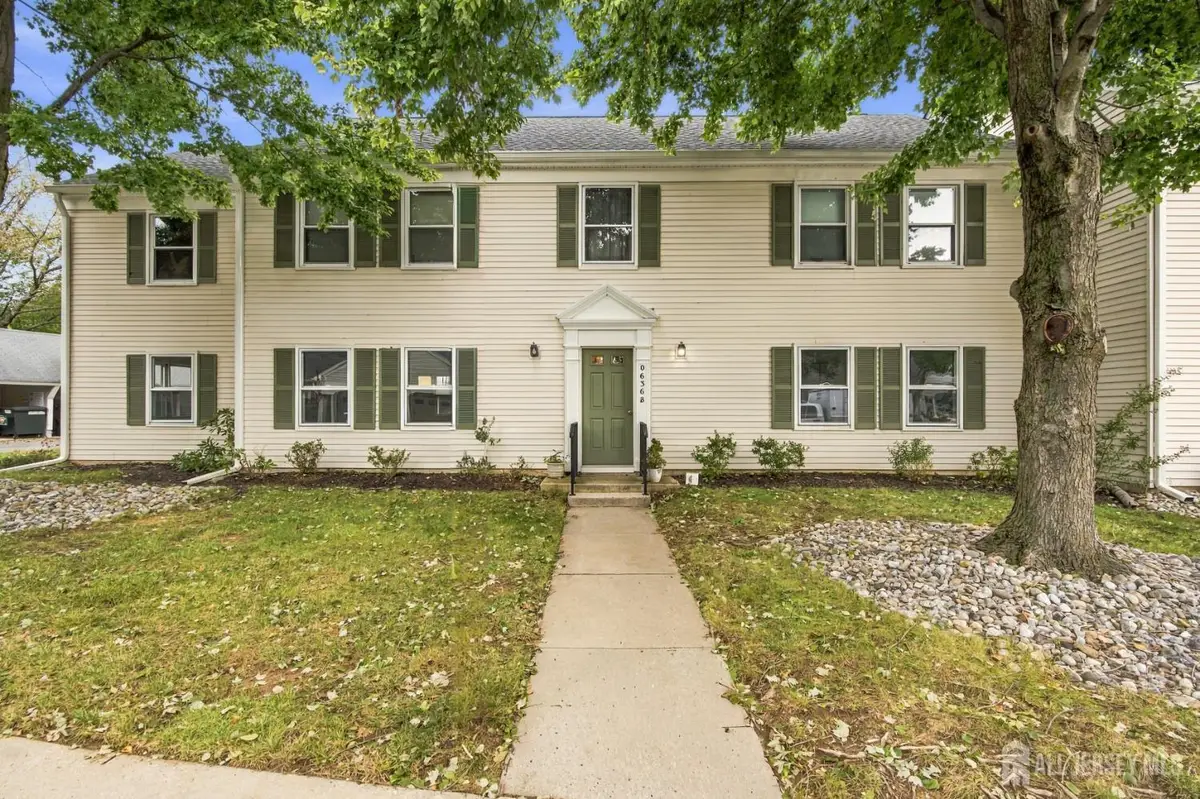-636 Yale Way #B, Monroe, NJ 08831 - #1