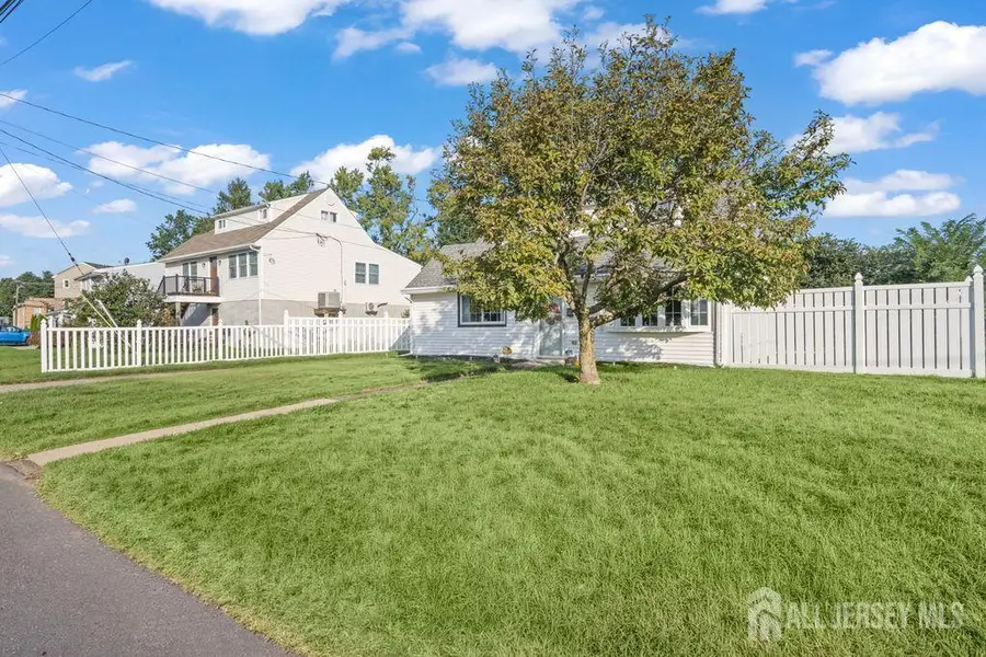 -9 Nimitz Place, Sayreville, NJ 08872 - #3