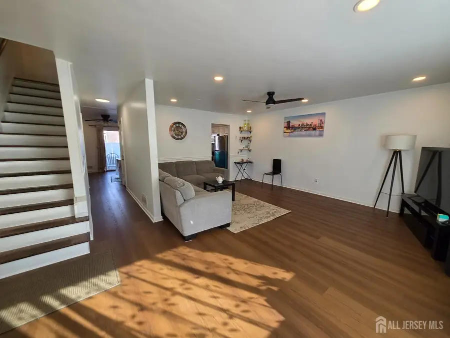 -11-Q Quincy Circle, South Brunswick, NJ 08810 - #2