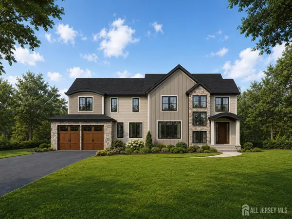 -8 Harbor Green Circle, Middletown, NJ 07701