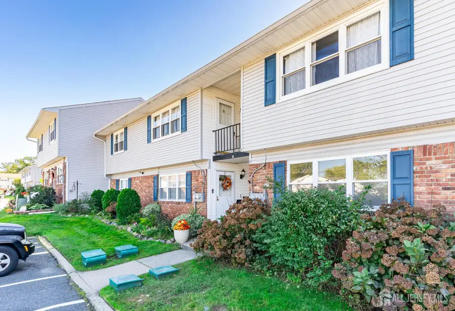 -11 Indiana Court #B, Matawan, NJ 07747 - #2