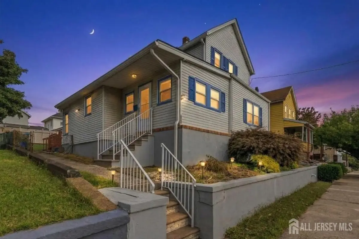 -520 Henry Street, South Amboy, NJ 08879 - #1