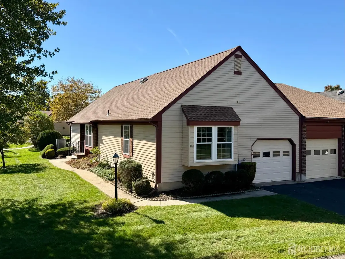 -10 Betsy Ross Drive #B, Monroe, NJ 08831 - #1