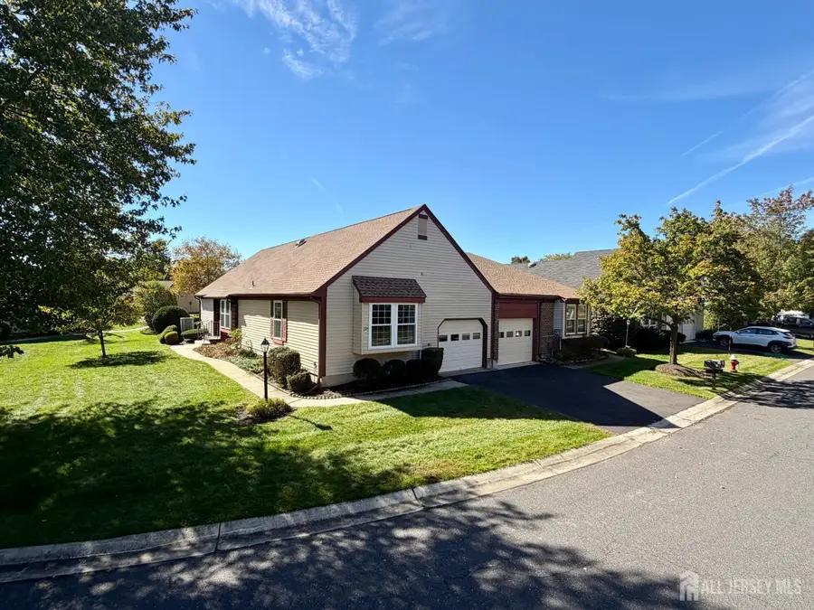 -10 Betsy Ross Drive #B, Monroe, NJ 08831 - #2