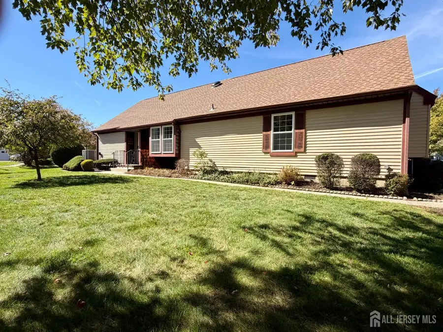 -10 Betsy Ross Drive #B, Monroe, NJ 08831 - #3