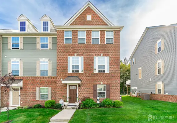 -92 Anchor Way #292, Monmouth County, NJ 07721