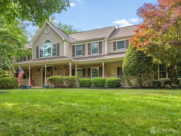 -836 Atkinson Circle, Hillsborough, NJ 08844