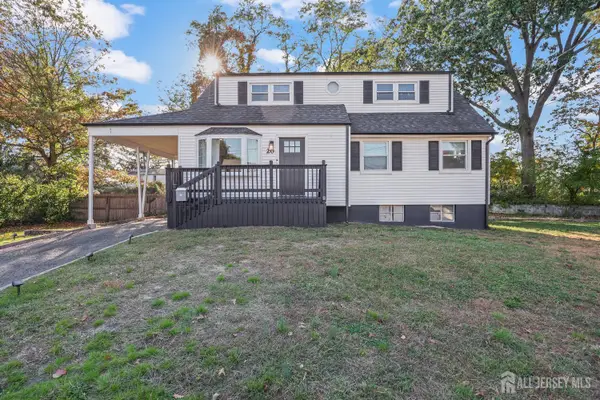 -20 Oregon Avenue, Hazlet, NJ 07730