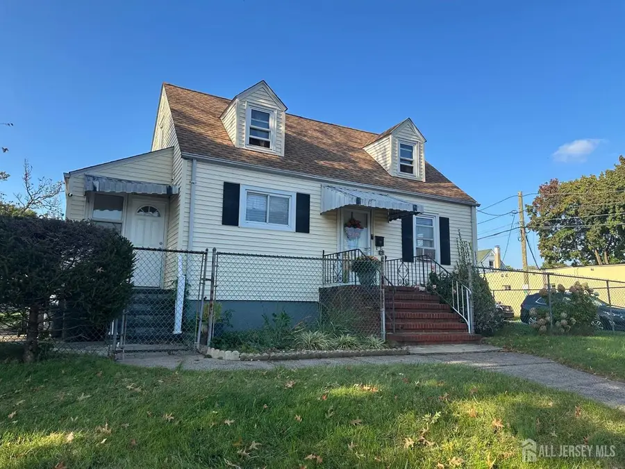 -663 Hamilton Street, East Franklin, NJ 08873 - #2