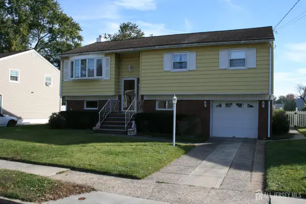 -42 Diane Avenue, Old Bridge, NJ 08857