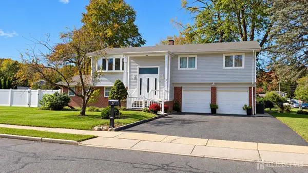-37 Valley Vale Drive, Old Bridge, NJ 08857