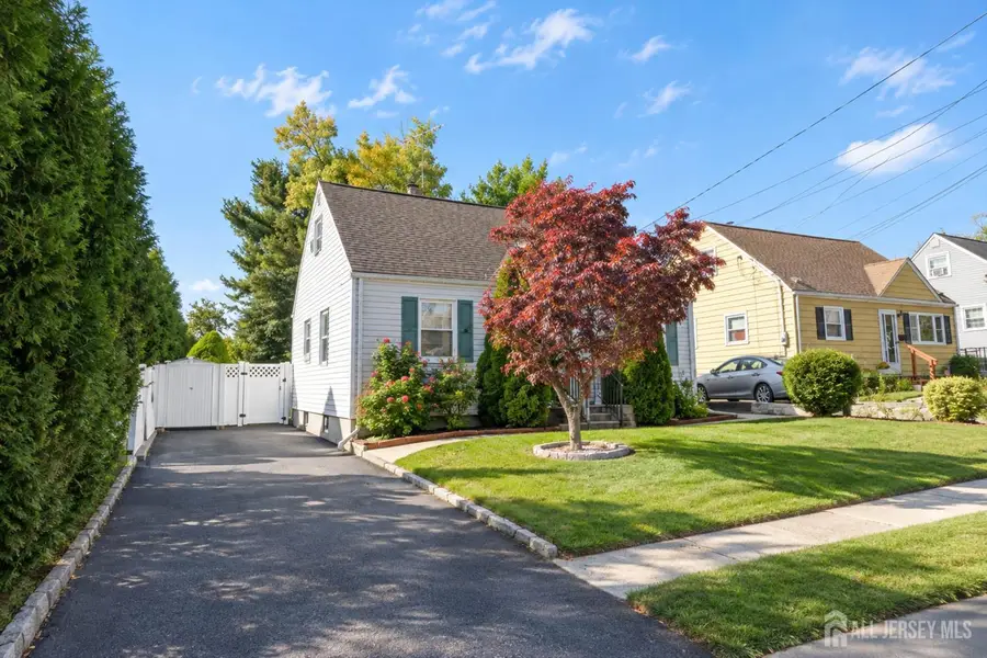 -21 Buchanan Avenue, Parlin, NJ 08859 - #3