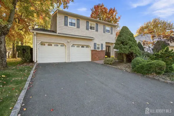 -46 Lynnwood Road, Edison, NJ 08820