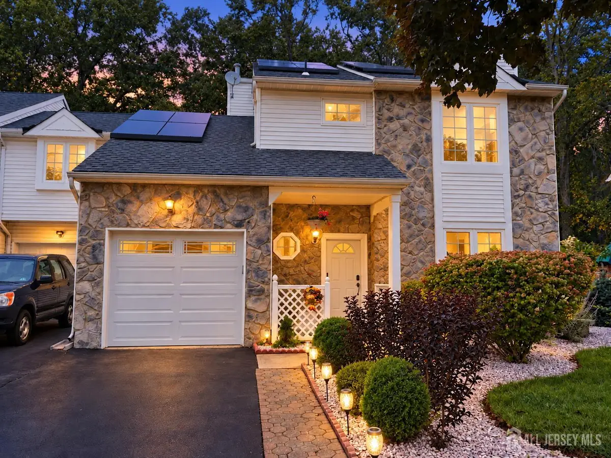 -7 Scott Court, South Brunswick, NJ 08810 - #1
