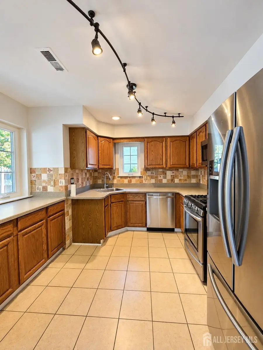 -7 Scott Court, South Brunswick, NJ 08810 - #3