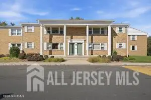 -193 Evergreen Road #3A, Menlo Park Terrace, NJ 08837