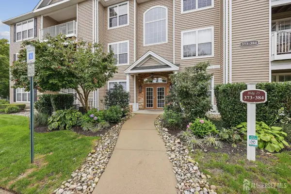 -378 Saint Andrews Place, Manalapan, NJ 07726