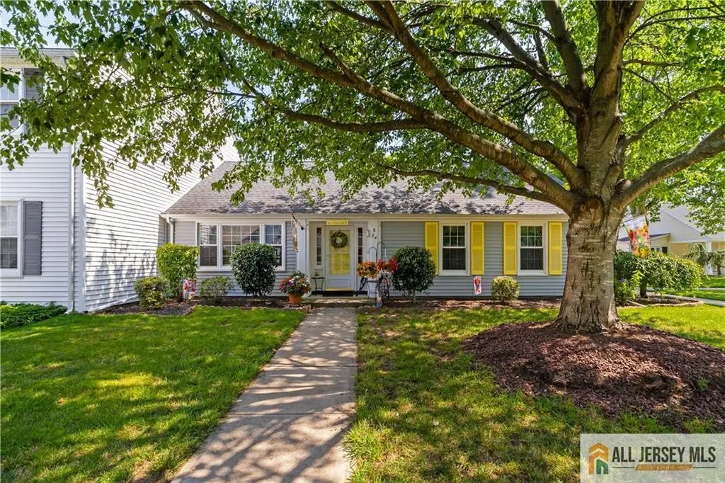 -74 Amherst Lane #E, Monroe, NJ 08831 - #1