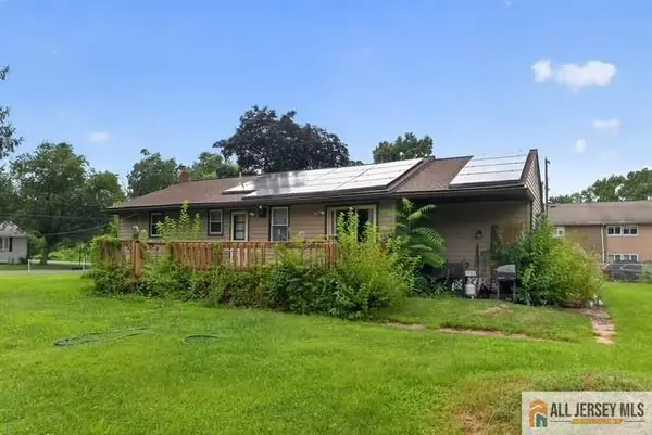-317 Gillette Avenue, Penns Grove, NJ 08069