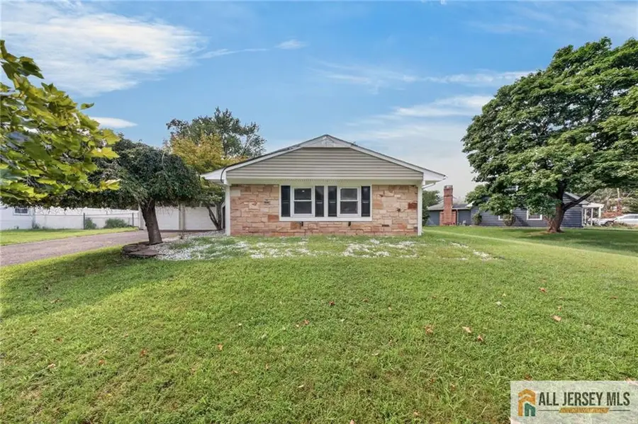 -32 Lebed Drive, Somerset, NJ 08873 - #2
